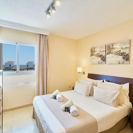 Marina I Relax With Ocean Views, Pools, 250m To The Sea Апартаменты *