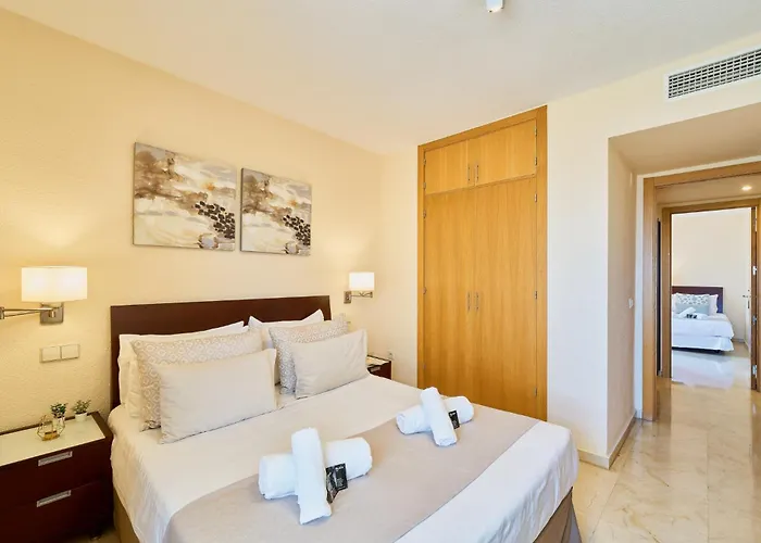 Marina I Relax With Ocean Views, Pools, 250m To The Sea Apartamento Fuengirola