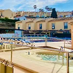 Marina I Relax With Ocean Views, Pools, 250m To The Sea 公寓