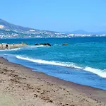 公寓 Marina I Relax With Ocean Views, Pools, 250m To The Sea 丰希罗拉