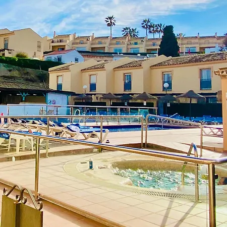 Marina I Relax With Ocean Views, Pools, 250m To The Sea Appartement