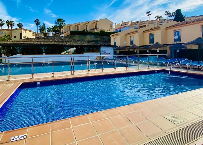 Marina I Relax With Ocean Views, Pools, 250m To The Sea