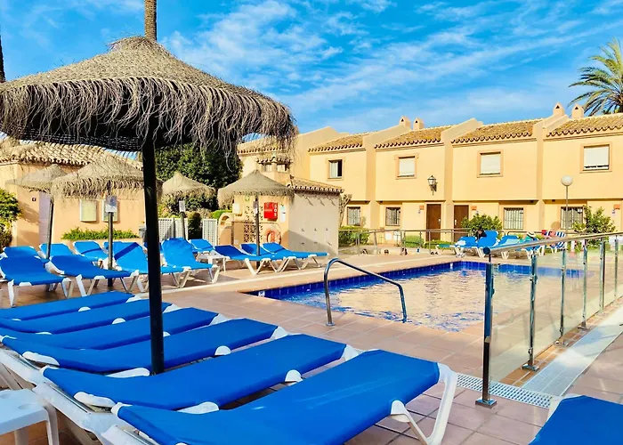 Apartment Marina I Relax With Ocean Views, Pools, 250m To The Sea